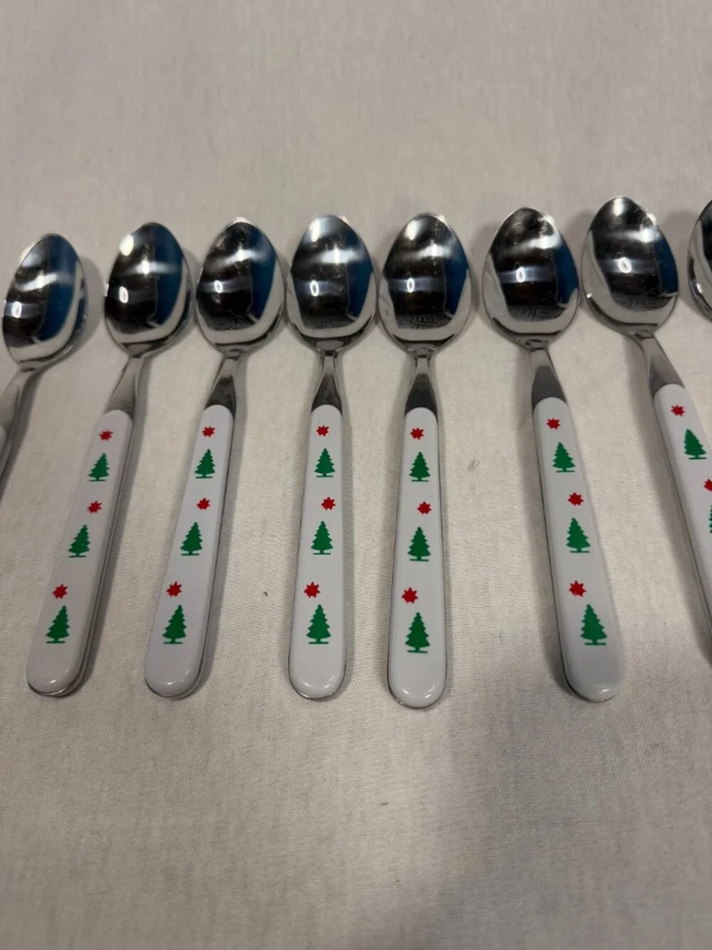 Northland Stainless Christmas Flatware Set 40Pc Service for 8 Holiday Vintage